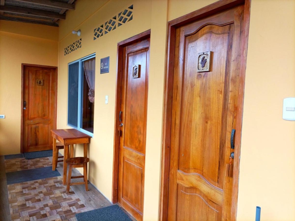 ホテル La Casa De Lili Olón エクステリア 写真