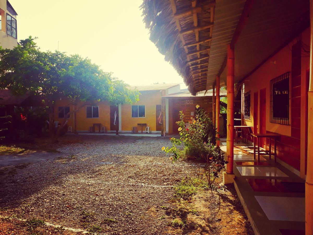 ホテル La Casa De Lili Olón エクステリア 写真